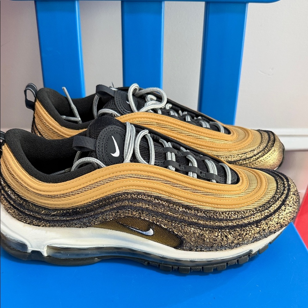 Nike Air Max 97 Metallic Gold and Black Shoes Brand New size 9.5 or 8 man